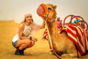 CAMEL-DUBAI-DESERT