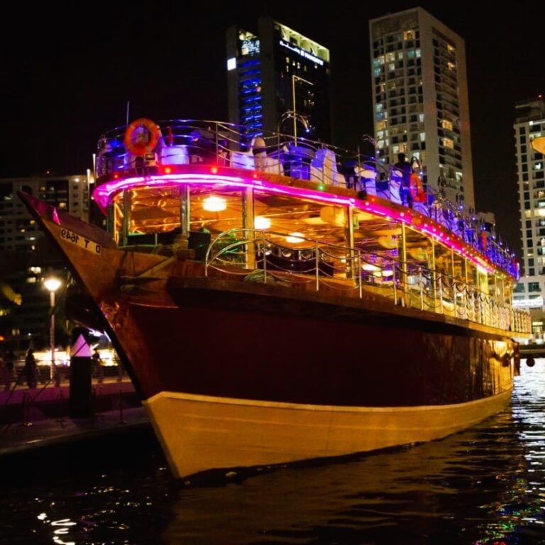 Dhow Cruise Dinner 10