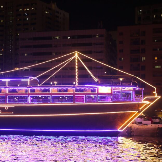 Dhow Cruise Dinner 5